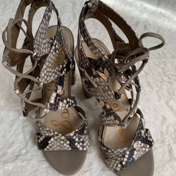 Sandals 👡 - Picture 7 of 16